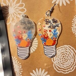 Acrylic Earrings - Large Light